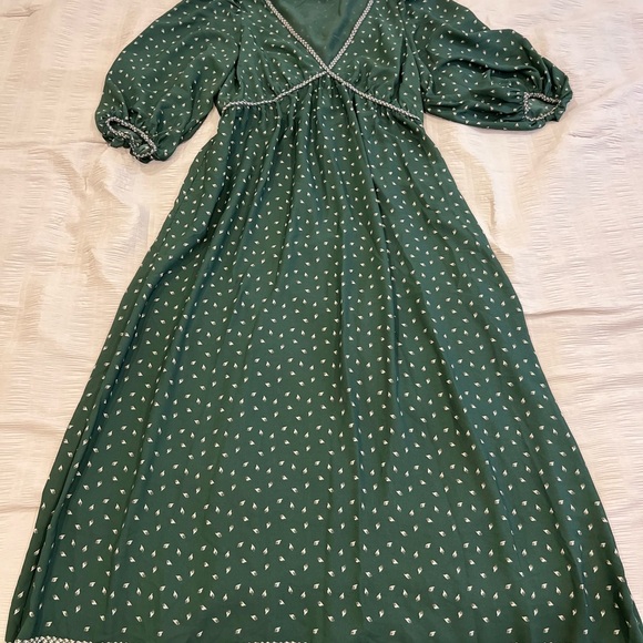 NWT Max Studio Elegant Green Polka Dot Dress - Picture 3 of 10